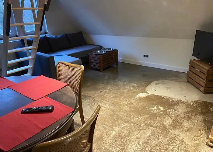 Bahnhof Grenzau Vendégház *